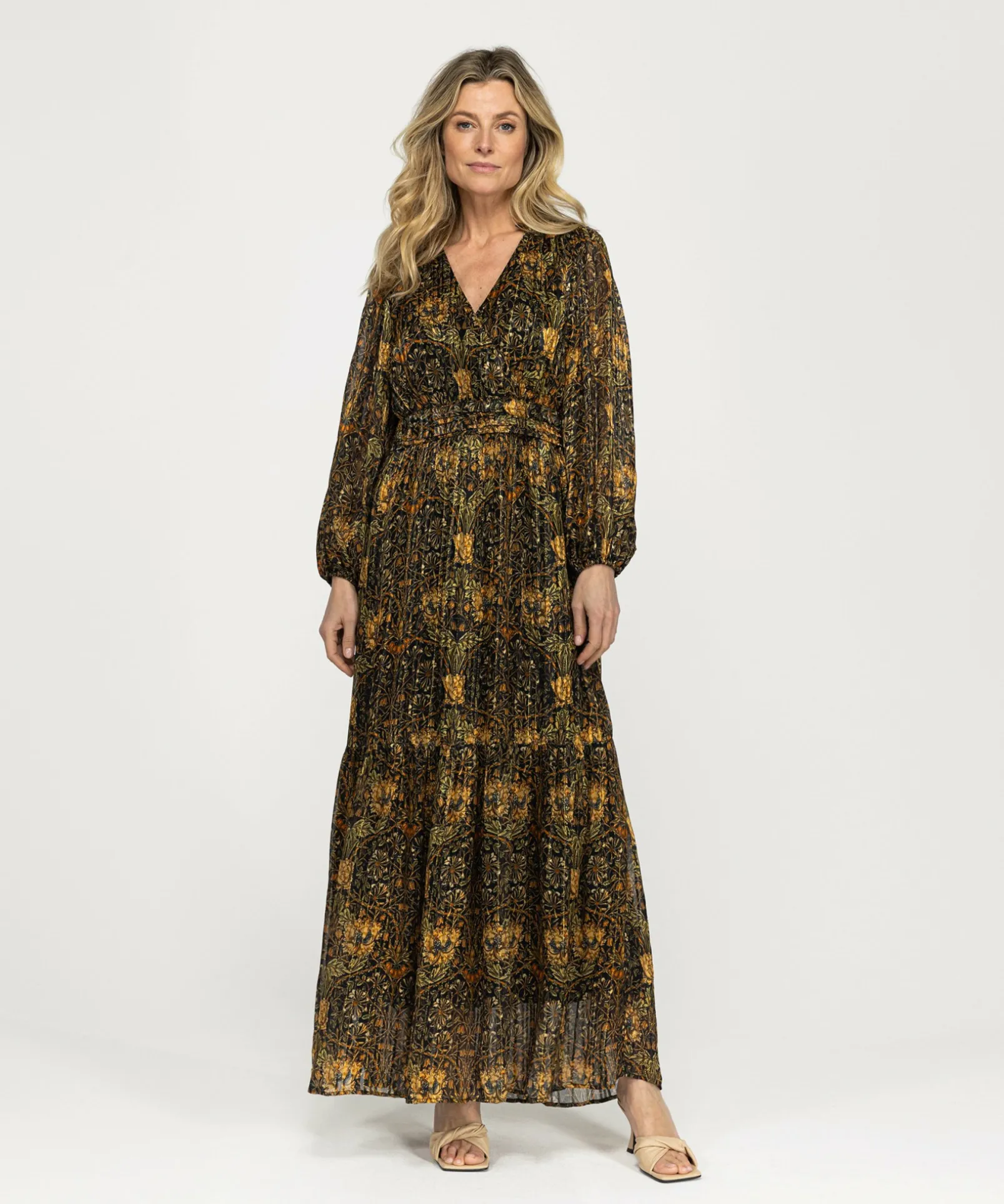 Dalore Lurex Floral Rose