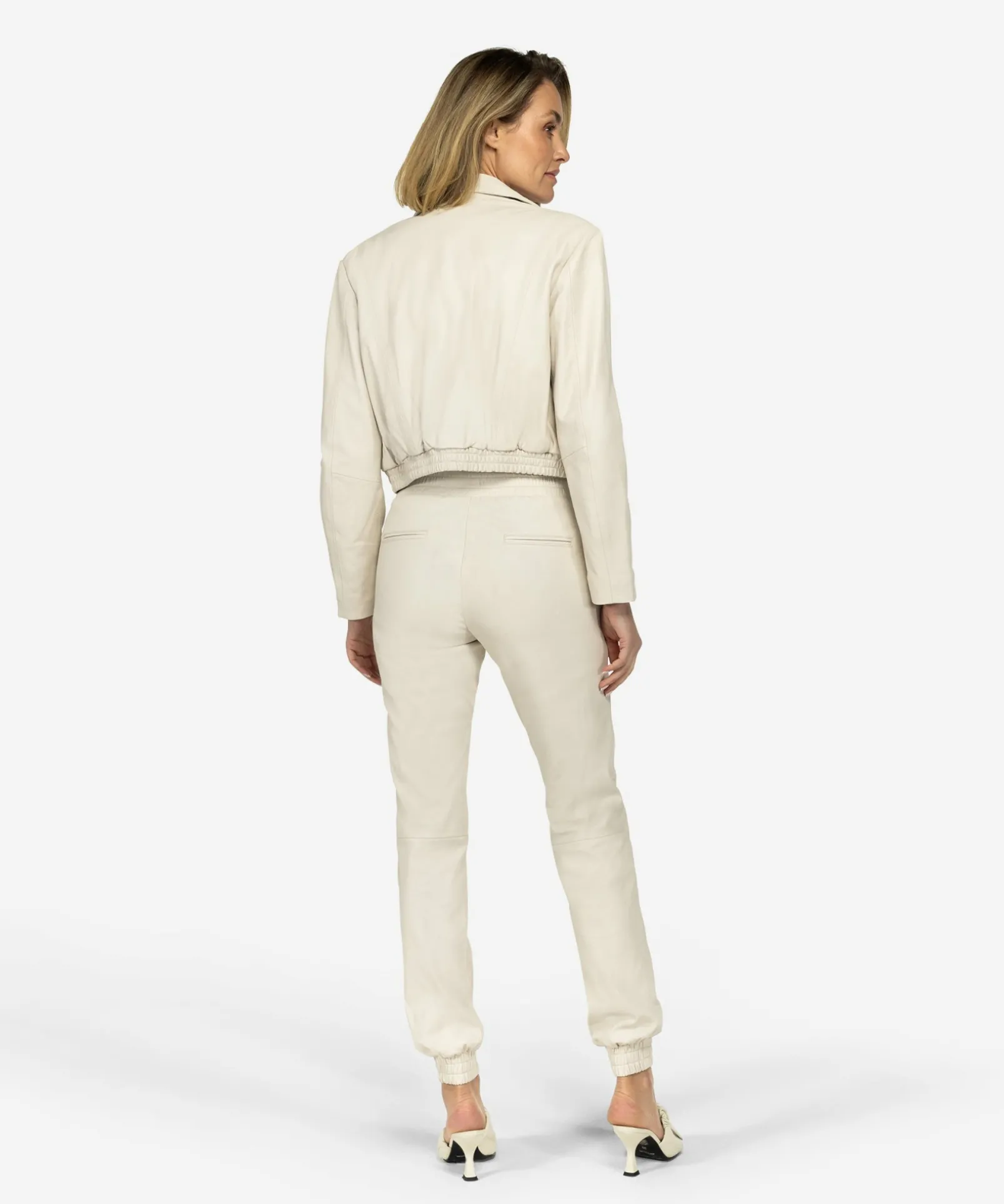 Jaydy Antique White