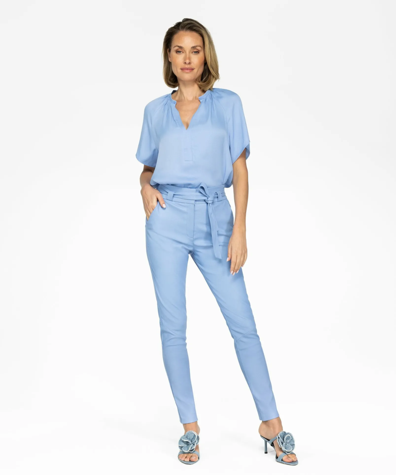 Paulina Airy Blue