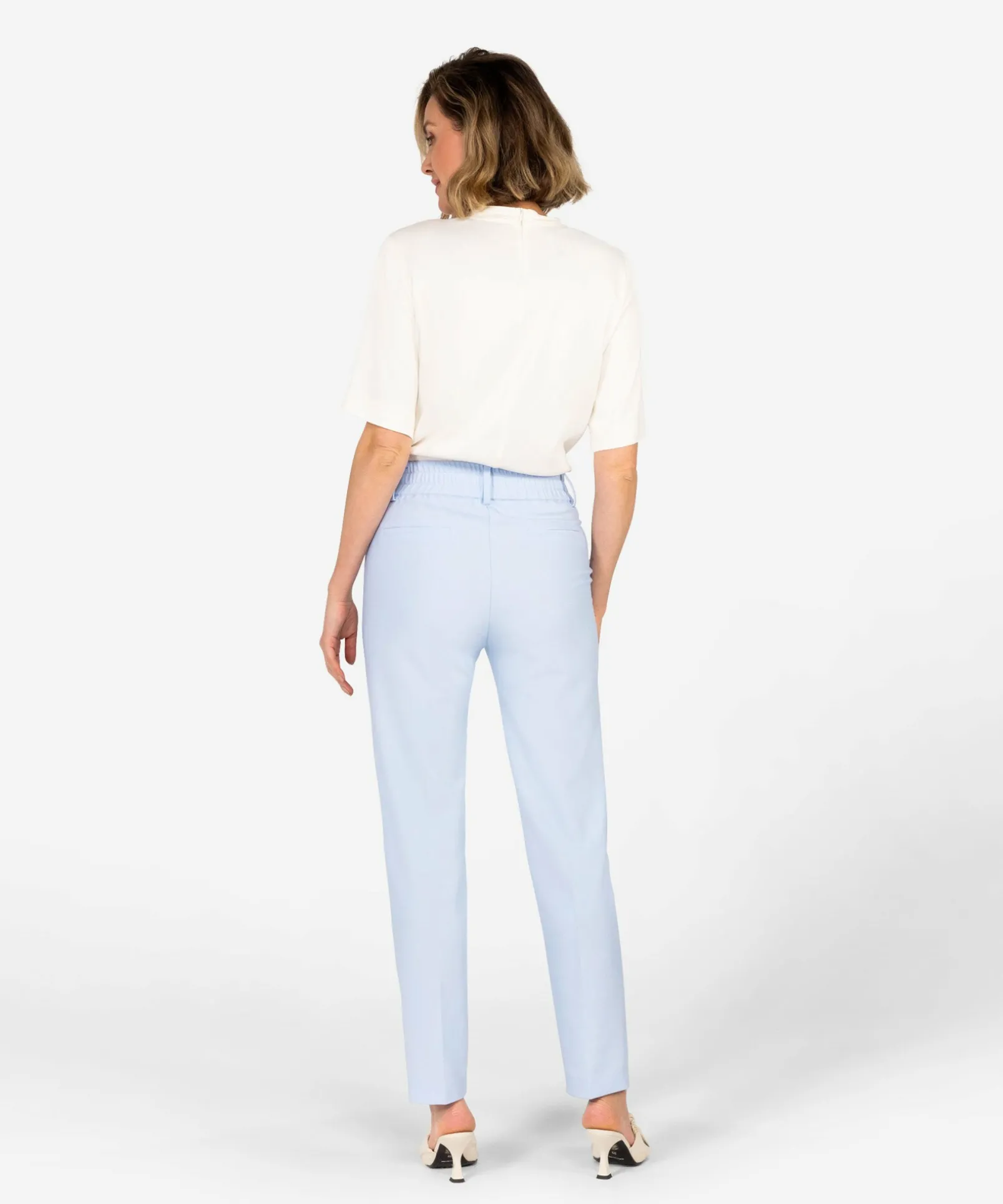 Paureen Airy Blue