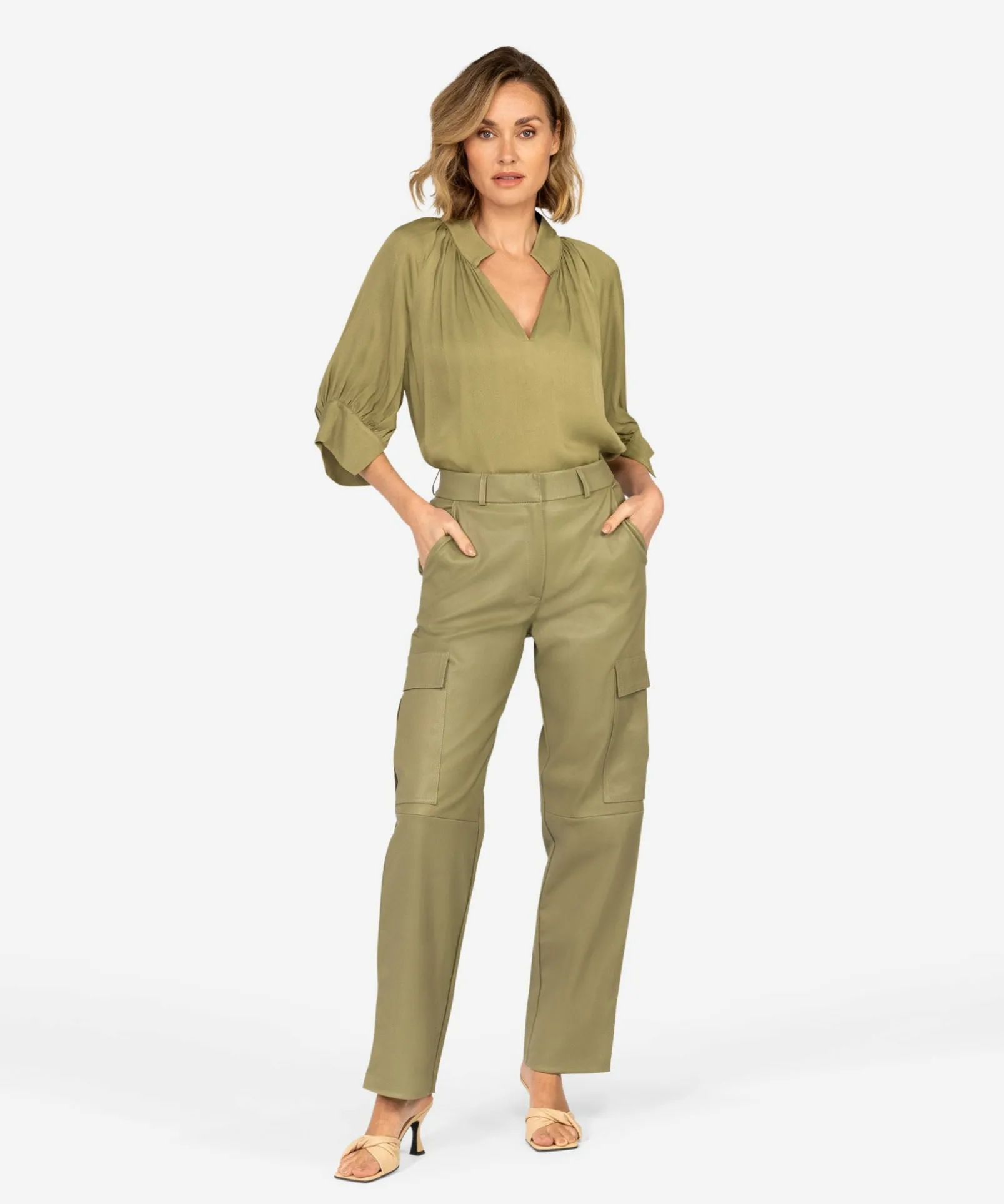 Pleuni Moss Green