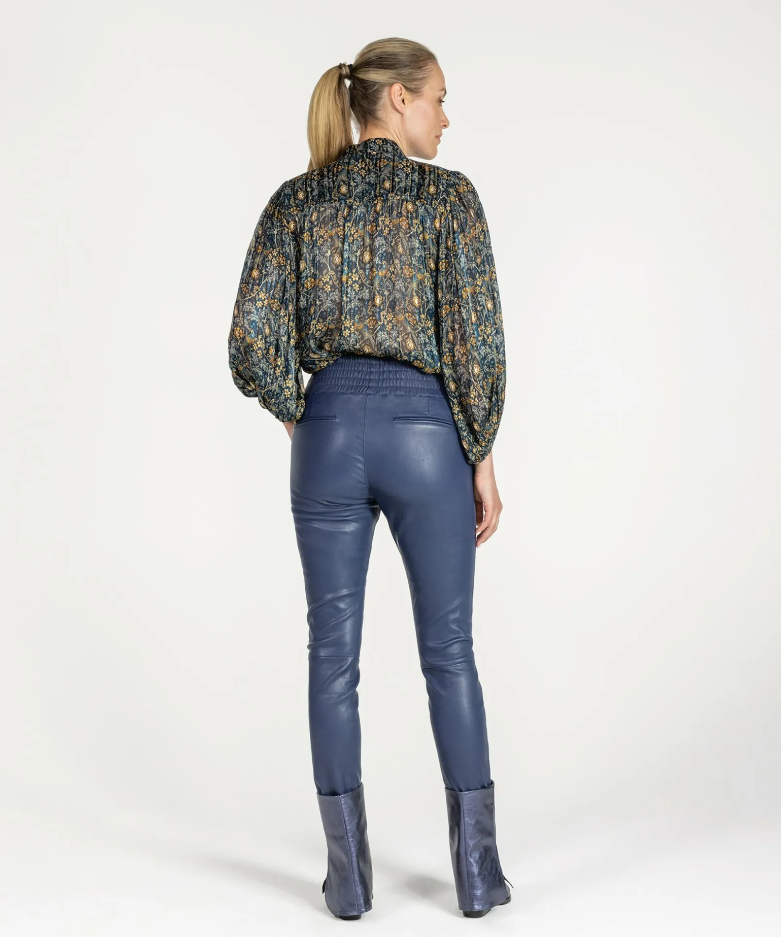 Talici Lurex Floral Birds